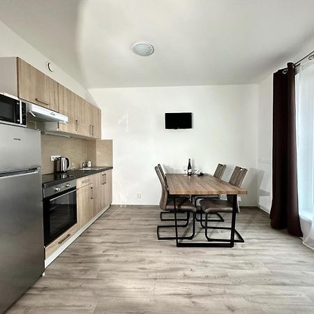Sky Apartments 509 Пльзень Экстерьер фото